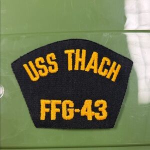 USS Thach FFG-43 embroidered Patch